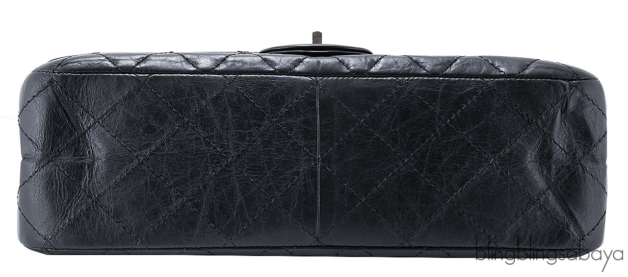 2.55 Reissue Black Distressed Leather