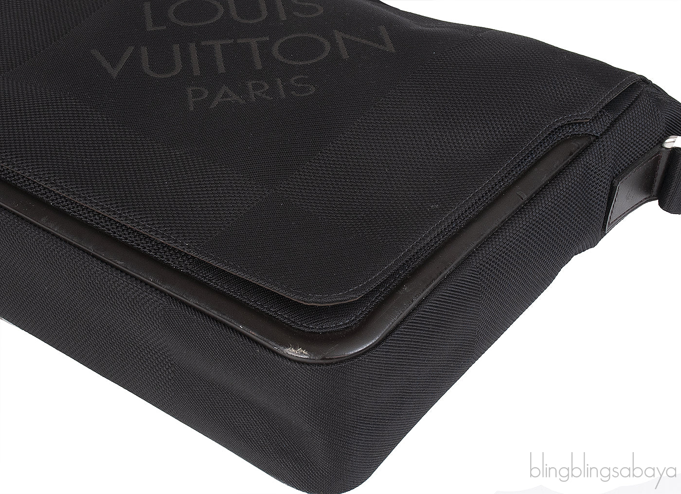Louis Vuitton Black Denier Geant Canvas Messenger