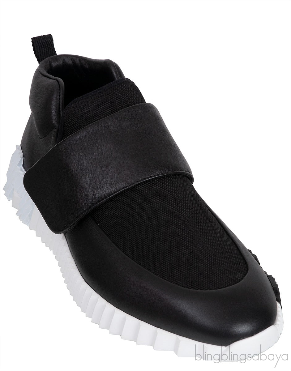 H Sneaker