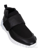 H Sneaker