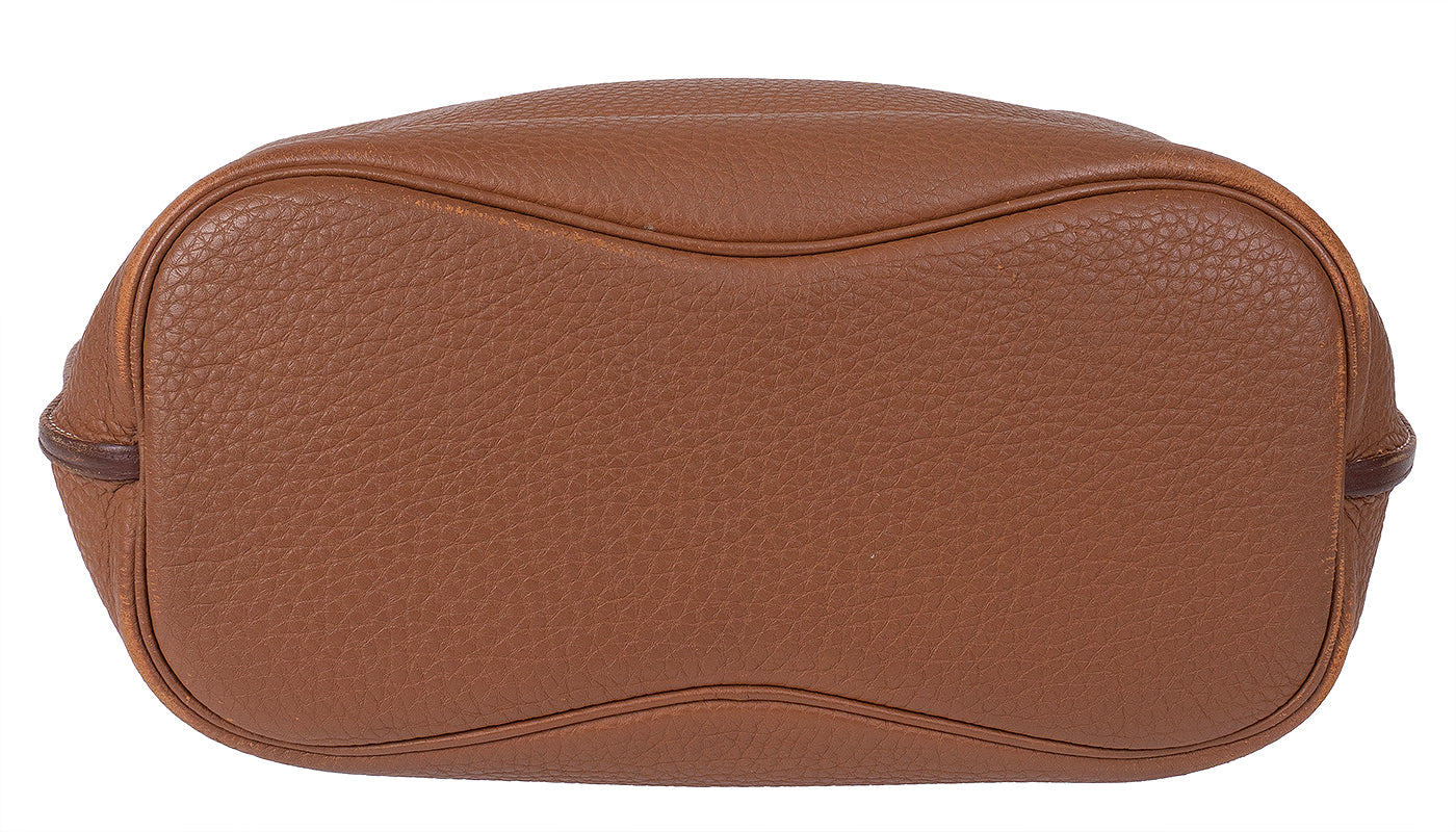 Hermes So Kelly 26 Gold Taurillon Clemence GHW