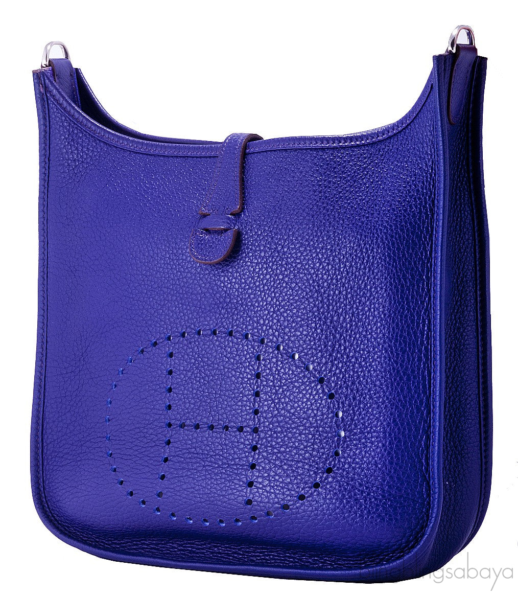 Iris Evelyne PM III