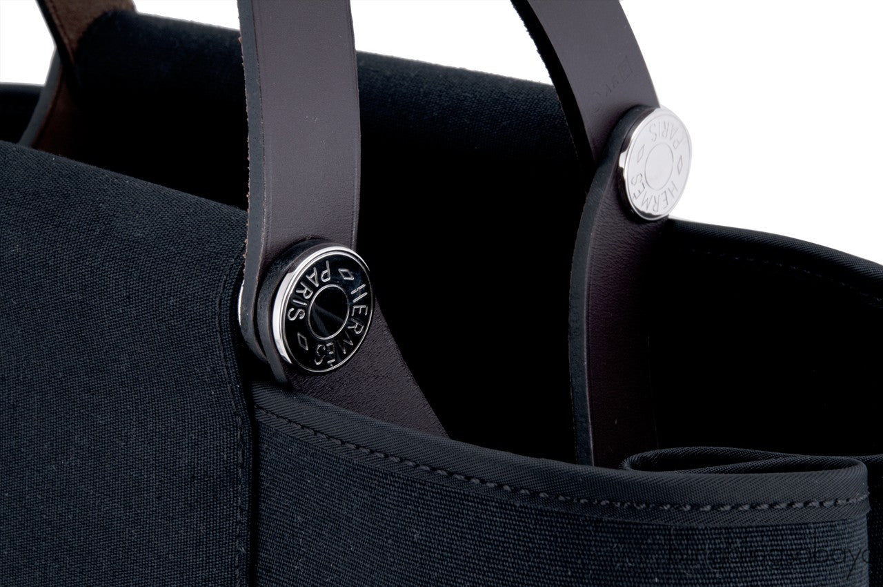Cabag 40 Black Canvas