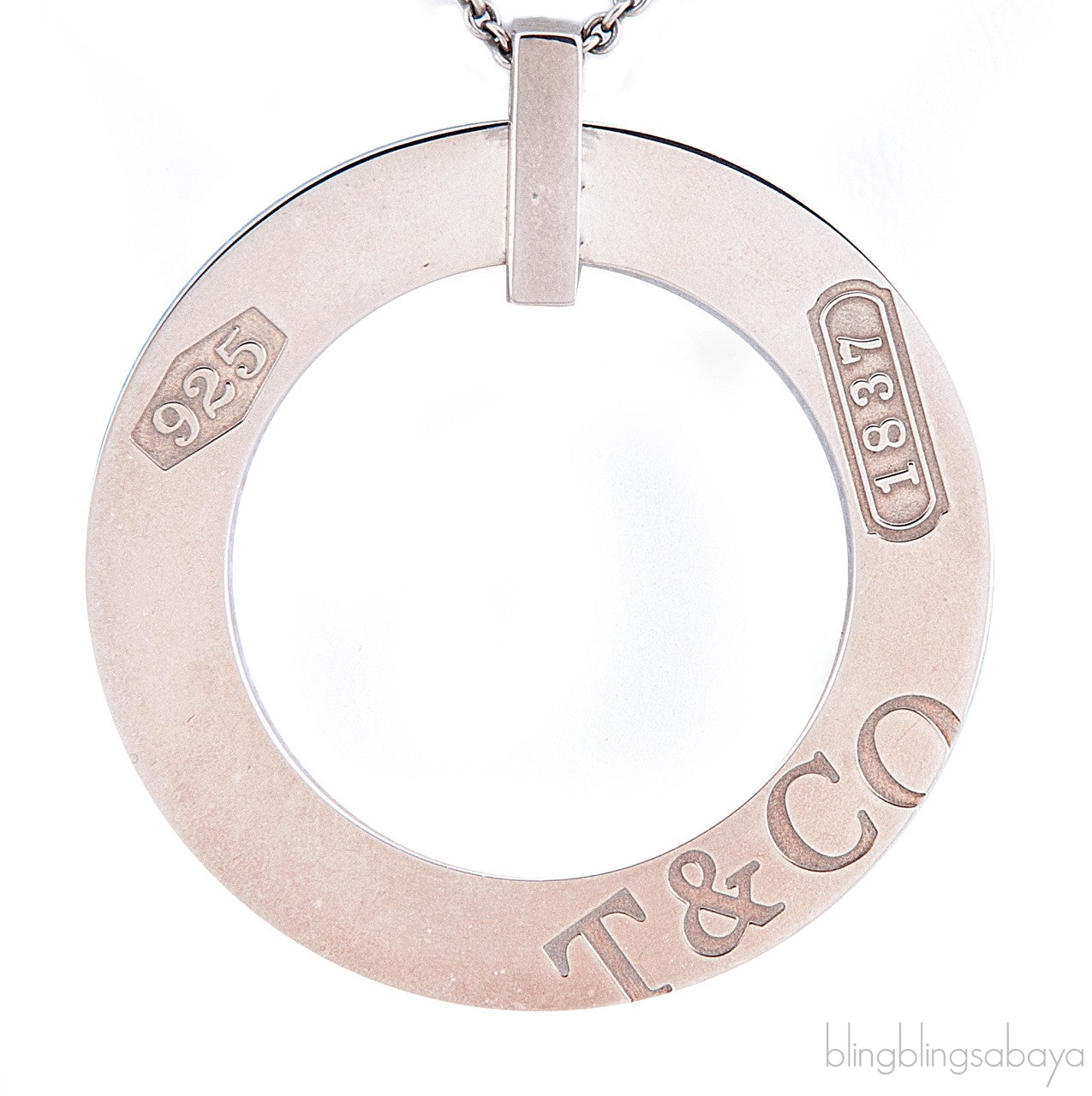 1837 Round Pendant Necklace