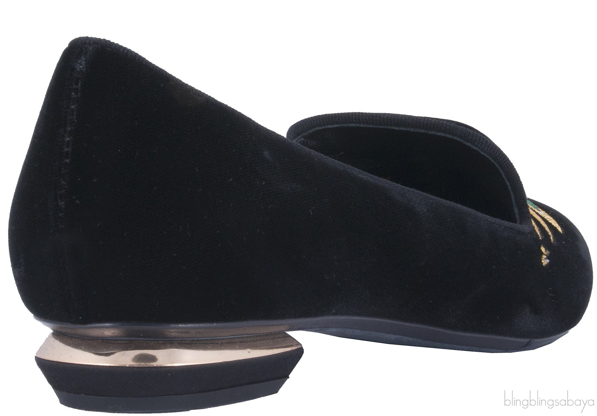 Eye Pointed Toe Velvet Flat