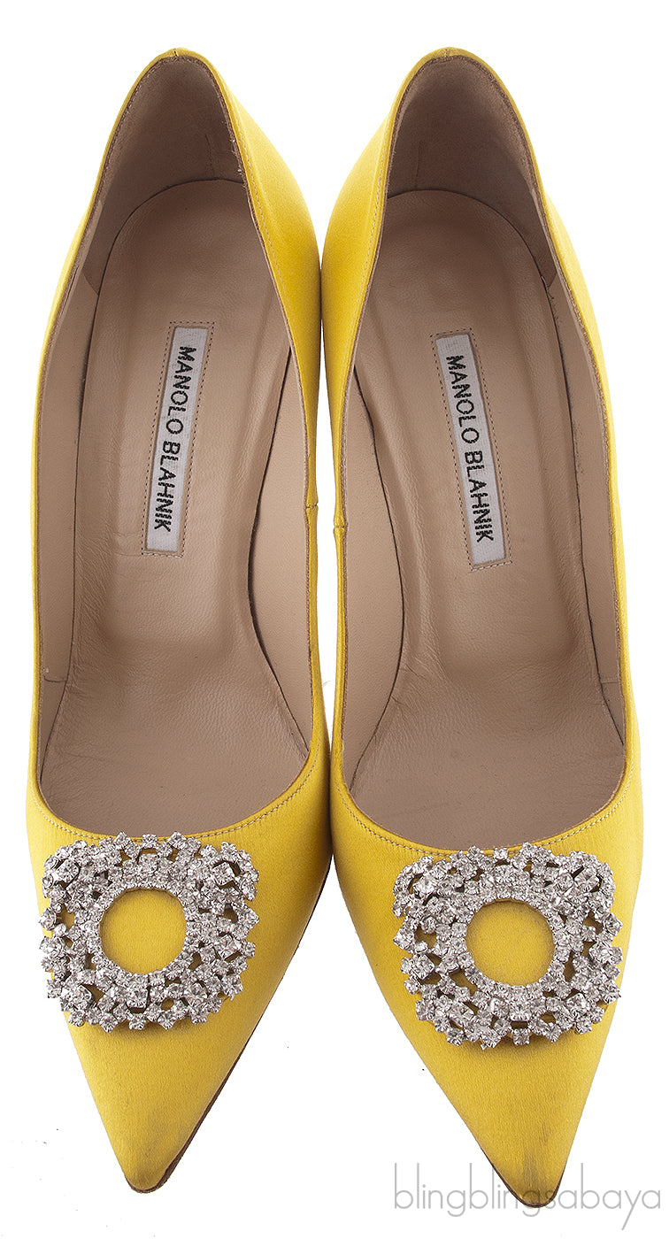 Yellow Jeweled Pointed Pump