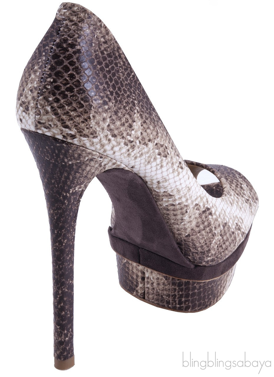 Florencia Peep Toe Pump