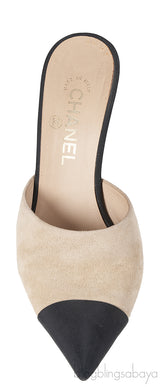 CHANEL BEIGE AND BLACK SUEDE POINTED MULE