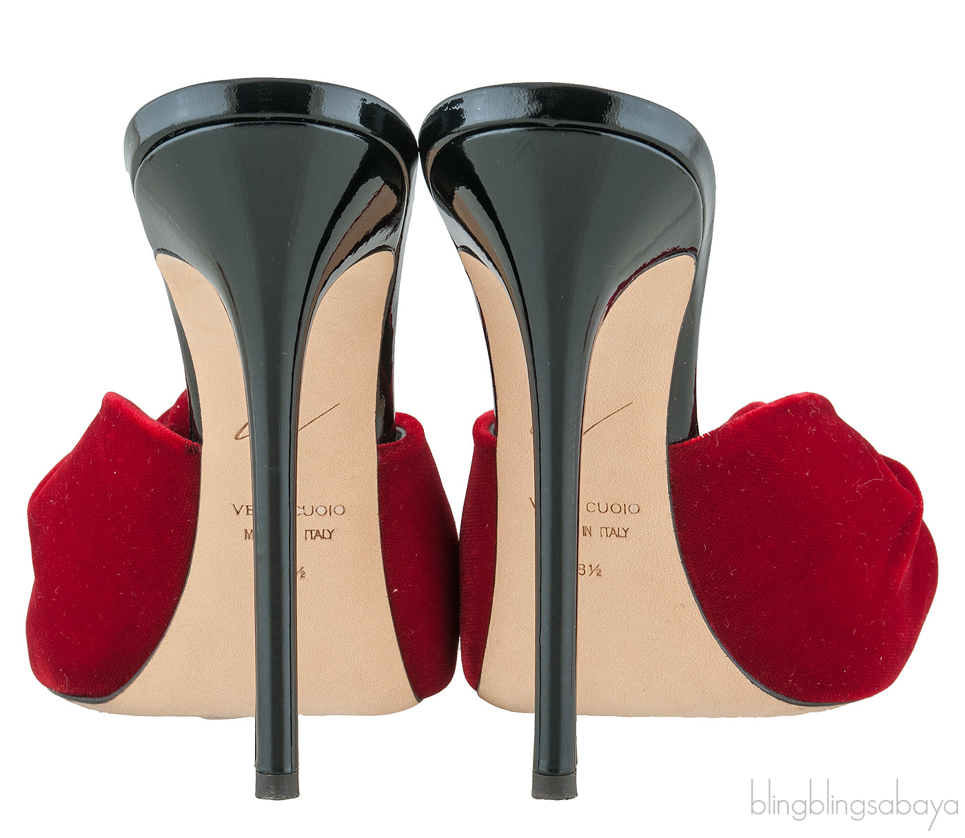 Red Velvet Mule