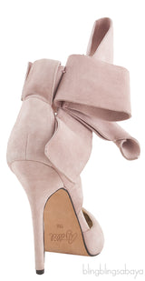 Old Rose Bow Suede Pump