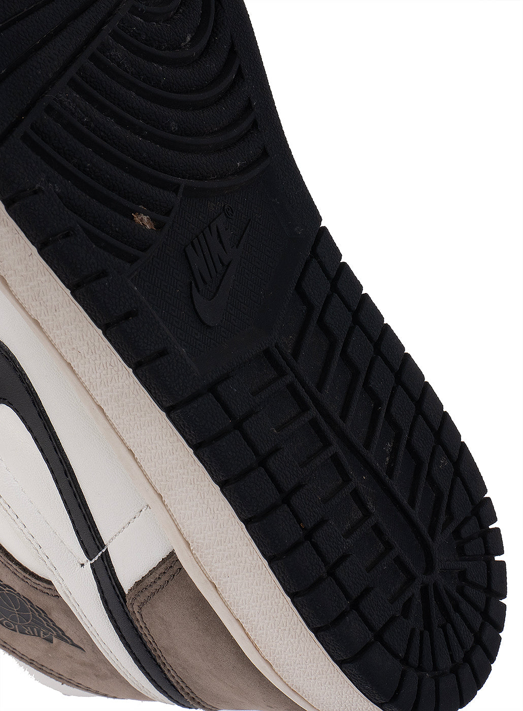 Nike Air Jordan 1 Retro High Dark Mocha