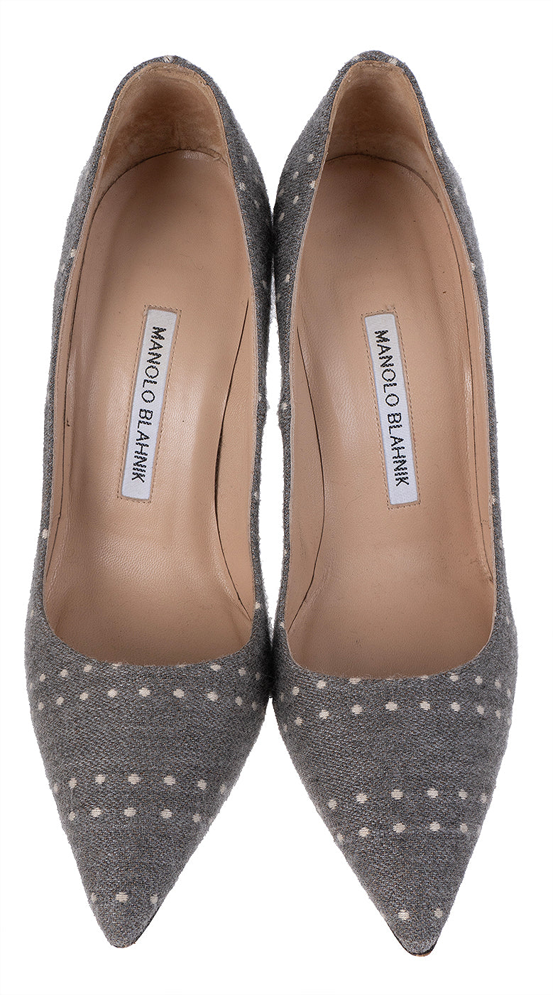 Manolo Blahnik Grey Polka Dot Pointed Toe Heels