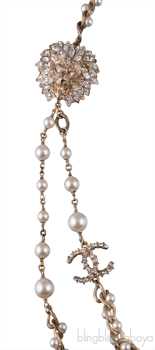 Lion CC Faux Pearl Crystal Necklace