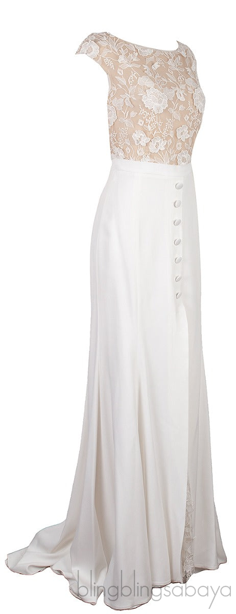 Lace Sleeveless Buttoned Skirt Gown