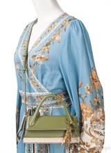 Le Chiquito Long Cordao Leather Bag