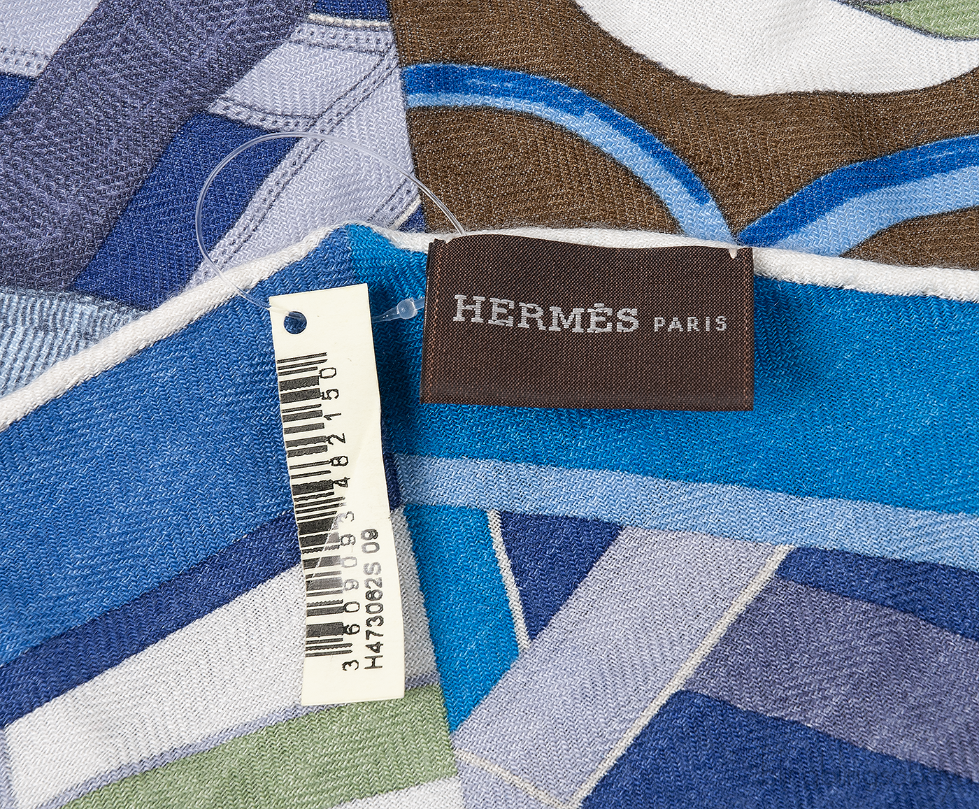 Hermes Cavald\'or Losange Cashmere
