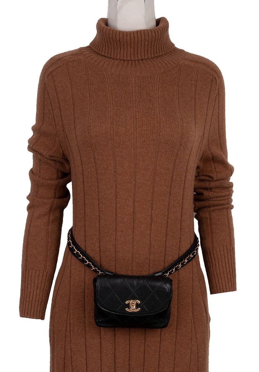 Chanel Black Quilted Leather Vintage Classic Chain Belt Bag