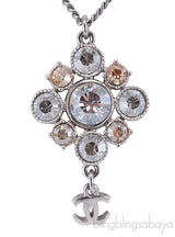 Flower Pendant Necklace