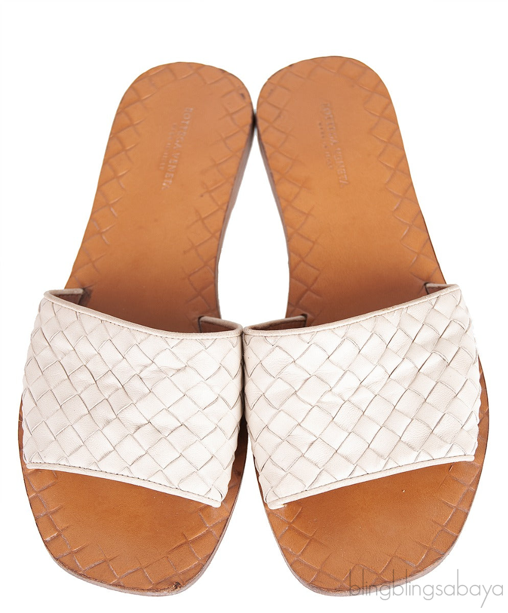 Bottega Veneta Off-white Leather Intrecciato Flat Slides