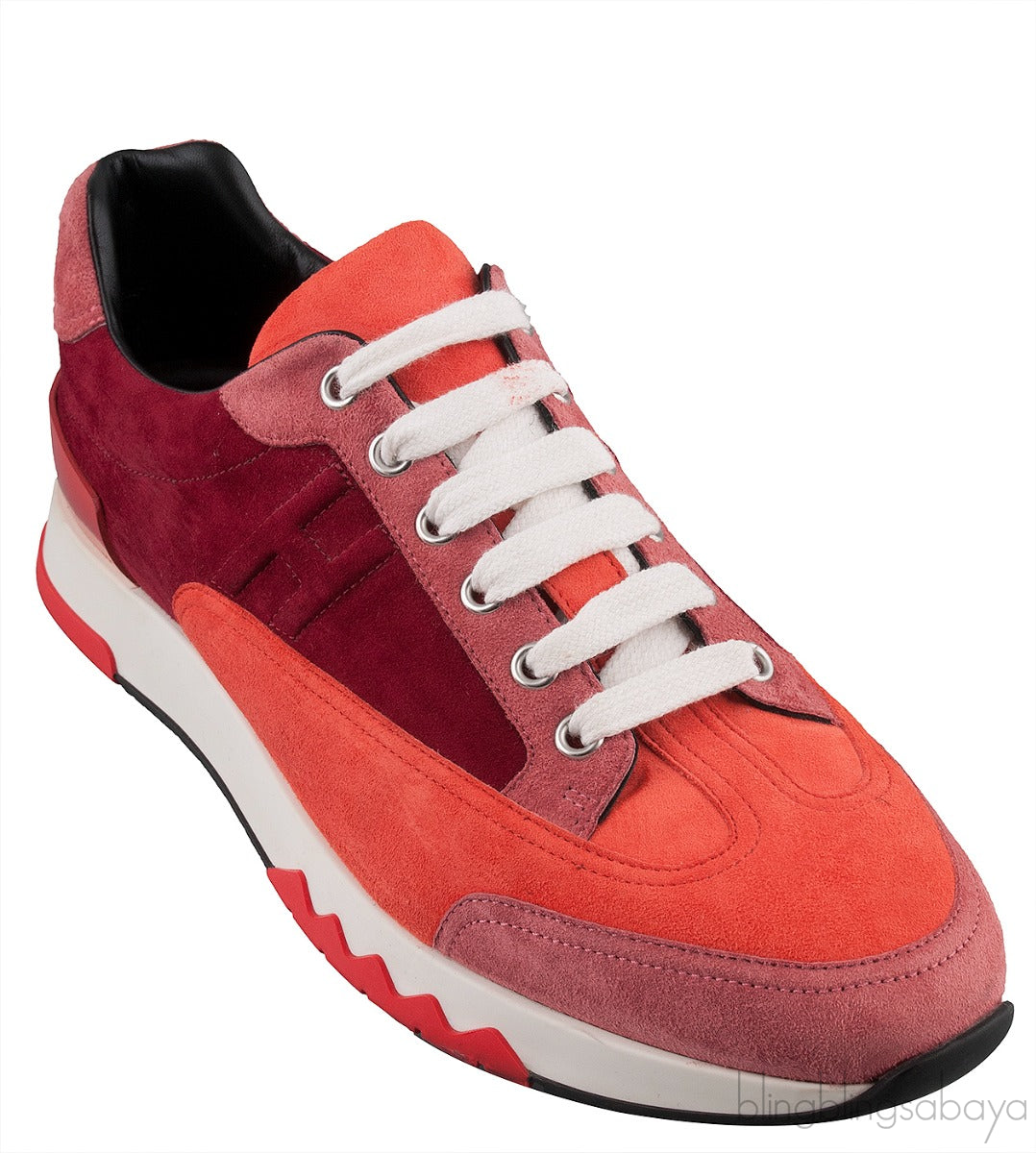 Trail Sneaker