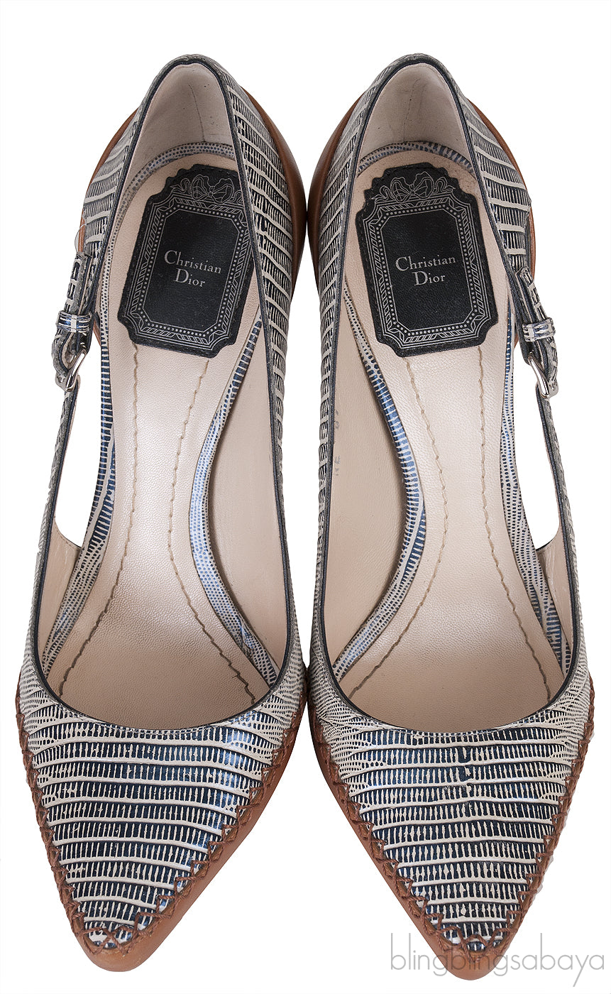 Embossed Pointed Toe Heels