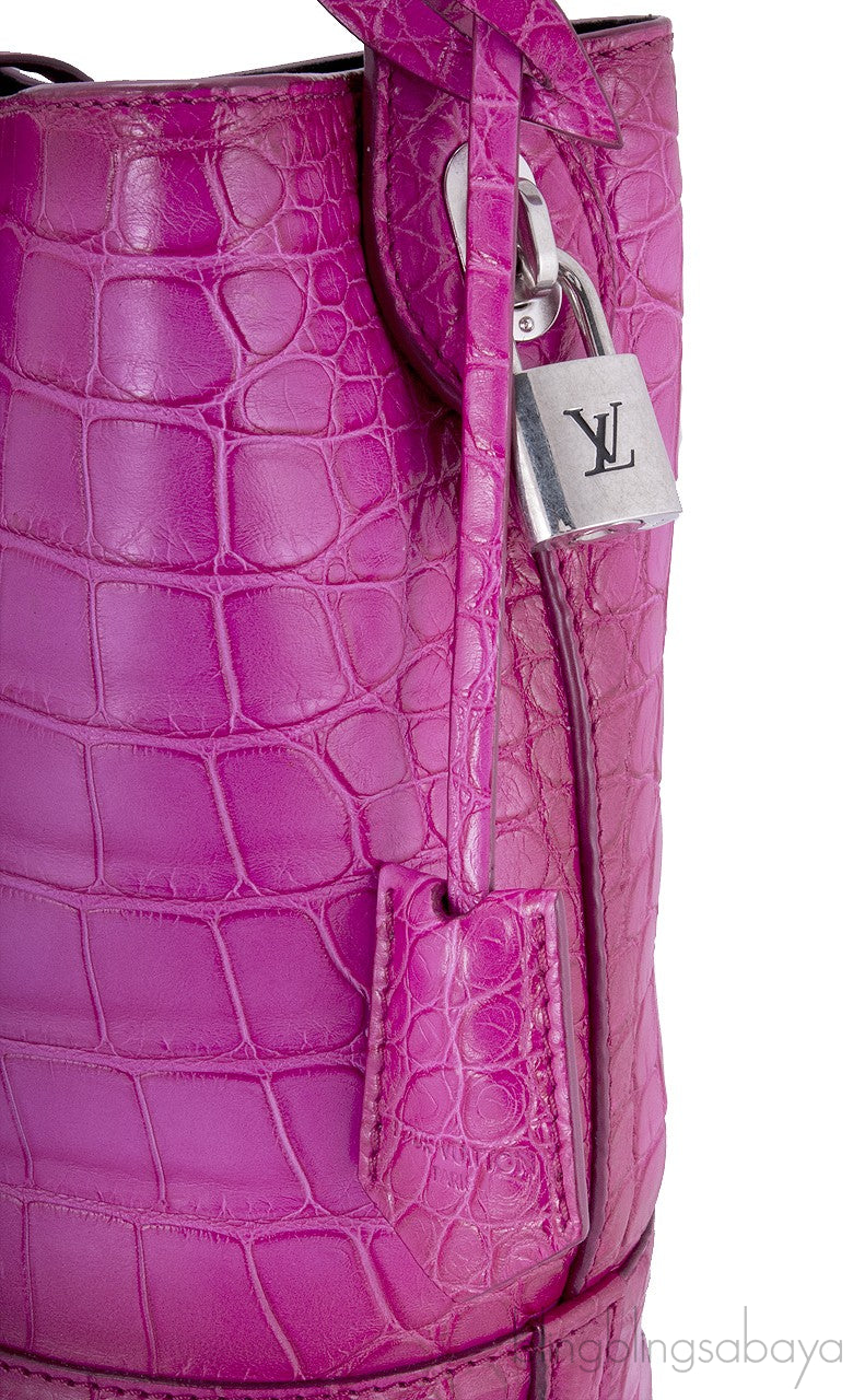 NN14 Fuschia Alligator Fatale